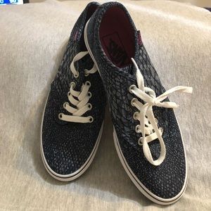 Women’s Vans